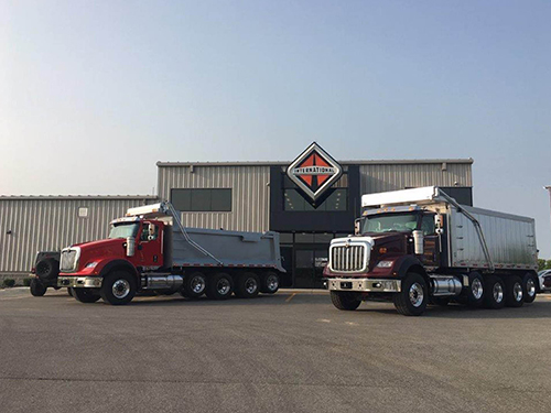 Upsitting and Fabrication in Team Wieland Truck & Trailer, Michigan